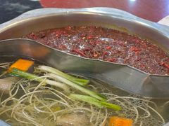 -储奇门鳝鱼火锅(总店)