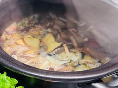 -慢丽江·云南野生菌土鸡锅(付家庄店)