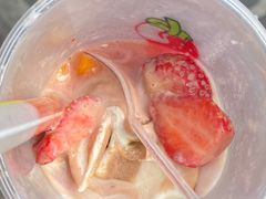 -十二中草莓冰·红豆沙冰屋(十二中店)