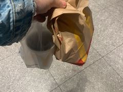 -麦当劳(中山公园龙之梦店)