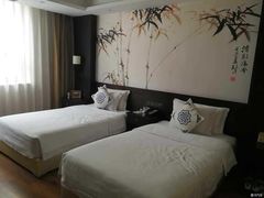 -泸州唯逸酒店(大山坪警察学院店)