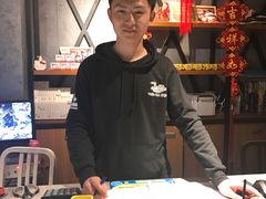-肥肥虾庄·金牌油焖大虾(杨园滨江时代walk店)