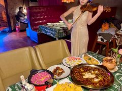 -树下时尚餐厅(翠园街店)