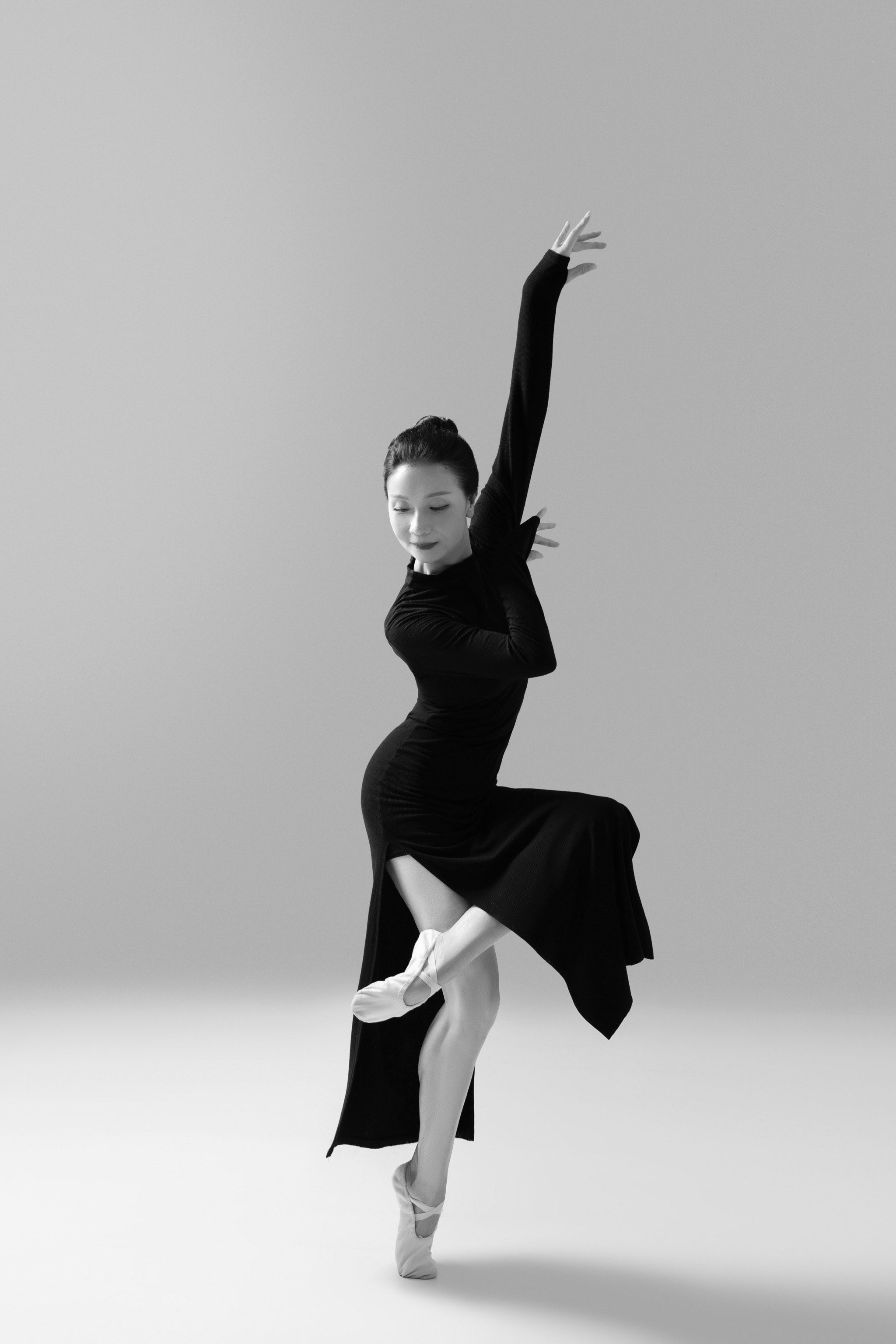 60岁的阿姨能有这样的舞蹈写真绝了