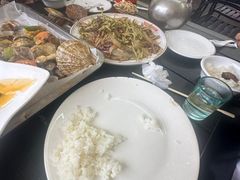 -鑫渔港海鲜本地菜·山海关浑锅(东戴河店)