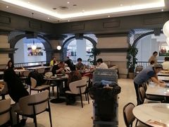 -必胜客(砂之船中东奥莱店)