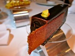 dark&nbsp;choc-AZUR聚(香格里拉饭店)