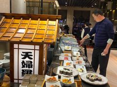 -广州万富希尔顿酒店-感趣自助餐厅·生蚝海鲜刺身