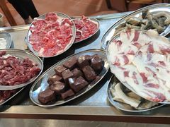 -光头仔烧鸡牛杂店