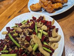 麻辣板筋-通乐簋街小龙虾(老店)