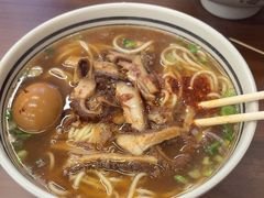 -小马牛肉面·牛骨熬制(南京博物院店)