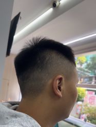 -D.G造型·烫发染发接发