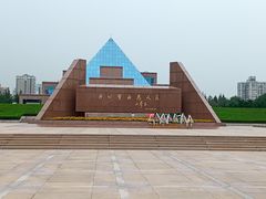 -上海市龙华烈士陵园