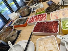 -杨老板·海鲜集市火锅·鲜切牛肉(中防万宝店)
