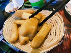 -刘少华贵州小黄牛·鲜牛肉火锅(总店)