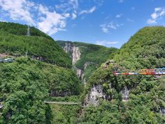 -蝶舞清江·恩施地心谷景区