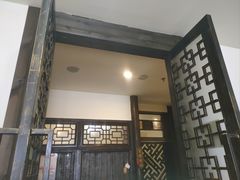 -鸭王烤鸭店(三里河店)