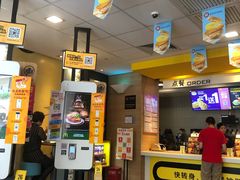 -麦当劳(龙阳路店)