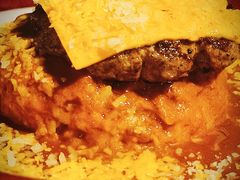 咖喱芝士牛肉饼饭-伊诺咖啡(东川路店)