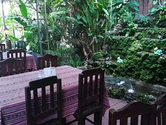 -Paak Dang Riverside 红嘴河畔餐厅