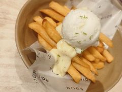 -ROIIN用心(武汉首店)