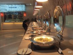 自助取餐区-中山大信皇冠假日酒店-信皇全日餐厅