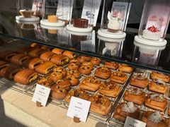 -VERIE BAKEHOUSE