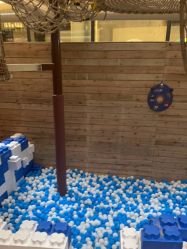 -PIPIKINGDOM皮皮王国欢乐号(欢乐海岸购物中心店)