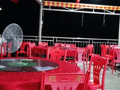 大堂-胜海大排档·海鲜·黄鳝饭(十年老店)