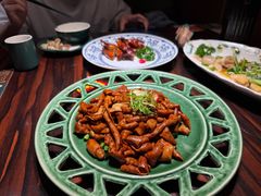 -粤·向群饭店(麓景路店)