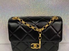 -CHANEL(恒隆广场店)