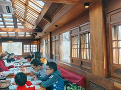 靠窗位-小吊梨汤·北京菜(香山店)