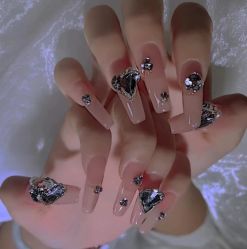 -UGIRL有个美甲