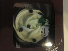 薄荷巧克力蛋糕杯-Pantry's Best派悦坊蛋糕(K11购物艺术中心店)