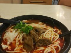 -鑫花溪牛肉米粉(凤凰街创始总店)
