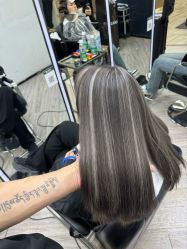 -奈川烫染Salon