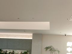 -肥肥虾庄·金牌油焖大虾(汉口城市广场店)