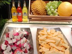 -金滏山烤肉·海鲜·火锅自助餐厅(襄阳万达店)