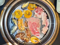 -梨花甄选自助烤肉(小寨原力场店)