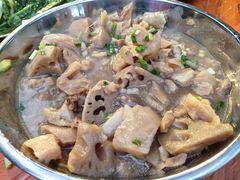 -御霞苑泥烩鸡休闲农庄