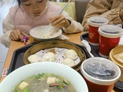 -鸭味先老鸭粉丝馆(瑞金路二号四号小区店)