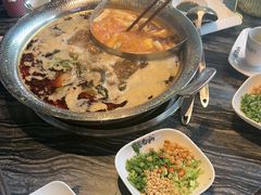 -老船舫·现做活鲜鱼馆(东郊记忆店)