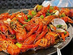 -何师烧烤Pro ·江湖川菜·小龙虾·精酿(太古里旗舰店)