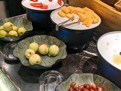 -广州万富希尔顿酒店·感趣自助餐厅·金秋蟹宴生蚝海鲜刺身