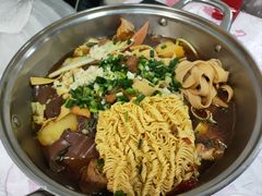 -巴山路曹记鸭霸王火锅(梅溪步步高新天地店)