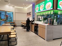 -蒙自源米线大王(大朗南铭购物中心店)