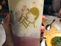 -喜茶(杭州滨江宝龙店)