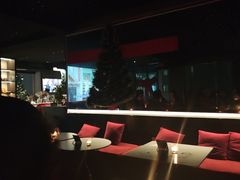 -Mx.cocktail bar
