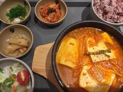 -大食代美食广场(上海中心店)