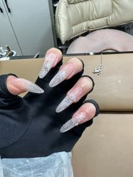 -槿里日式美甲工作室